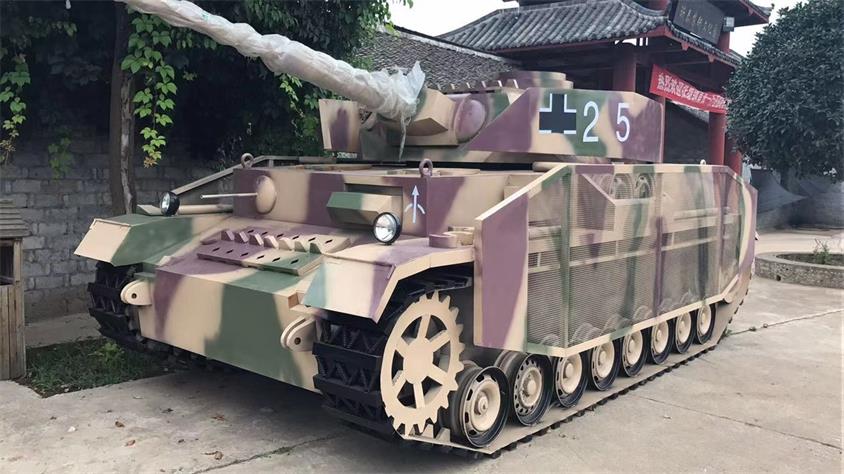 措美县坦克模型